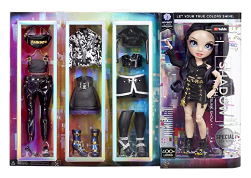 RAINBOW HIGH Ainsley Slater-Muñeca de Moda Color Negro y Dorado-Incluye 3 Vestidos Mix & Match con Accesorios niños de 6 a 12 años-Coleccionable, (577560C3)